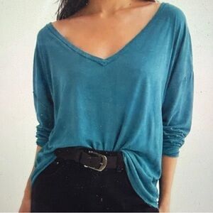 NWT We The Free Harbor Teal Oversized V-neck Long Sleeve Top M